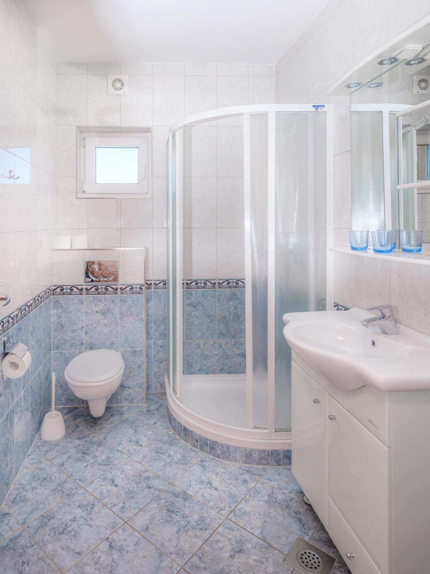 Apartments Suster Stari Trg ob Kolpi Luaran gambar