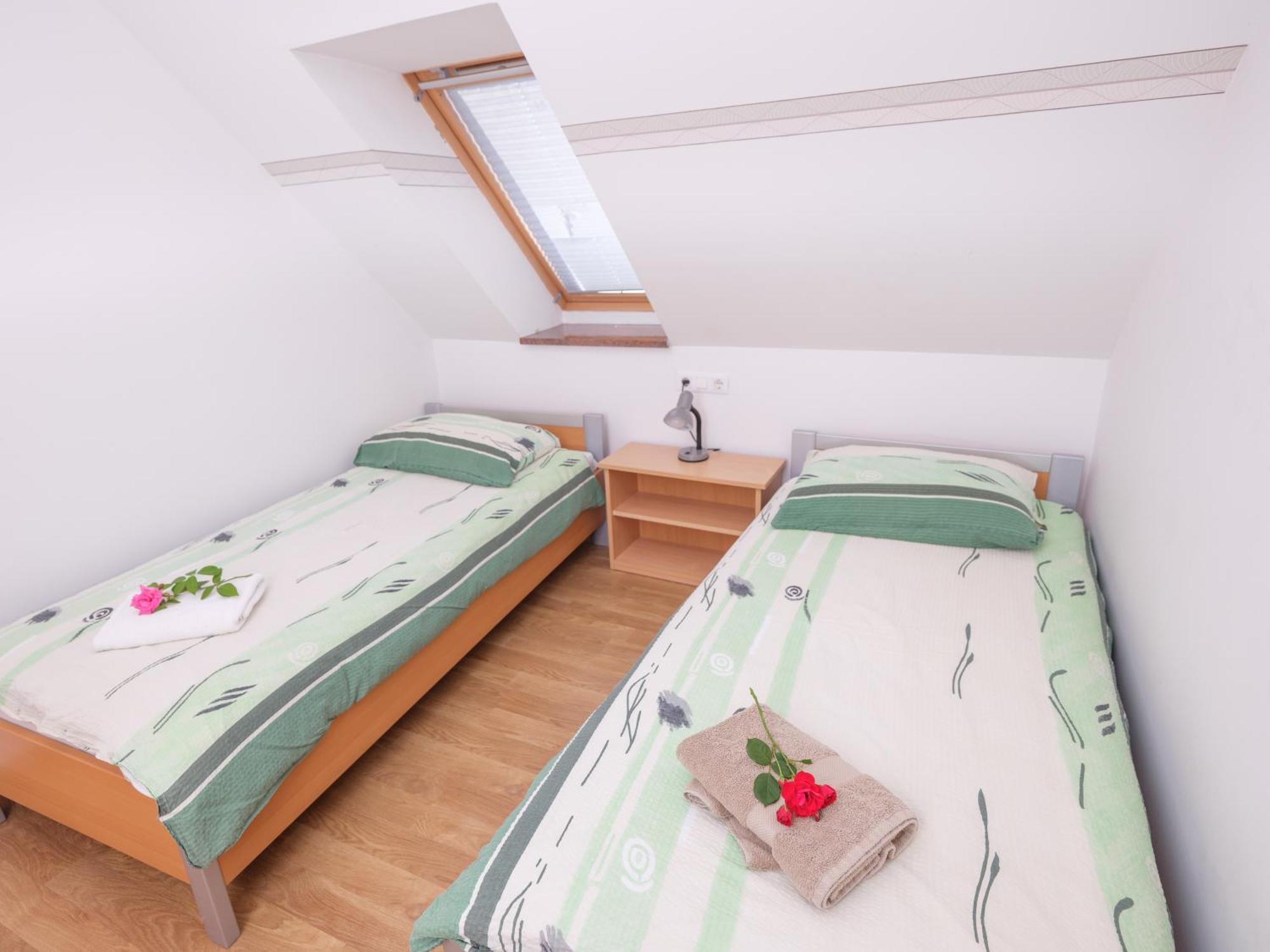 Apartments Suster Stari Trg ob Kolpi Luaran gambar
